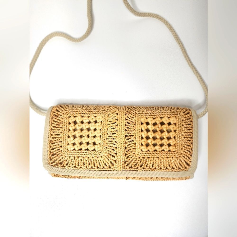 Vintage Italian 60’s 70’s Woven Raffia Clutch Handbag, Made in Italy